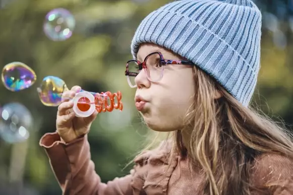 Víte, že čočky MyoCare mohou zpomalit růst dioptrií u dětí?